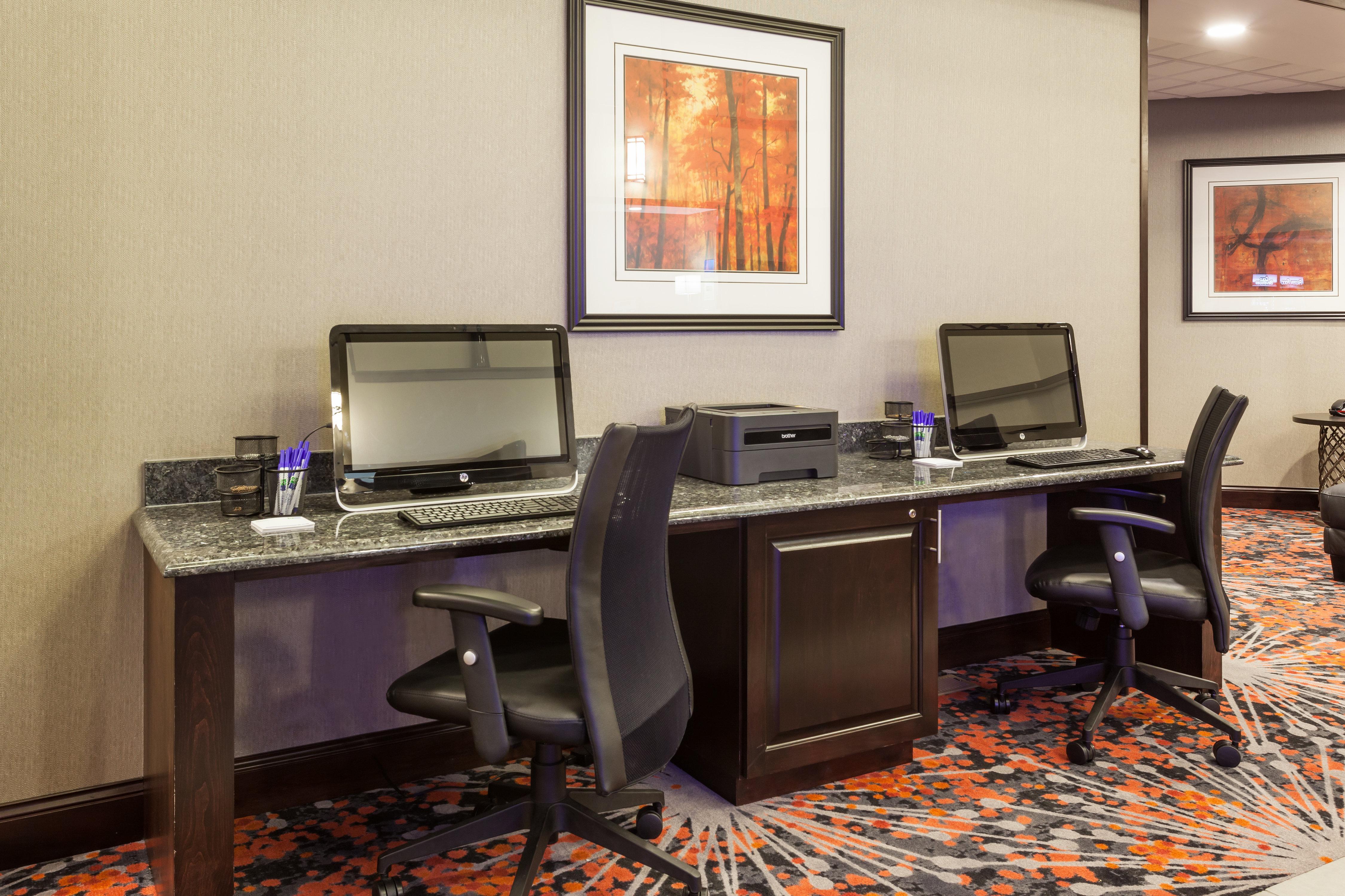 Holiday Inn Express & Suites Rapid City By Ihg Екстер'єр фото