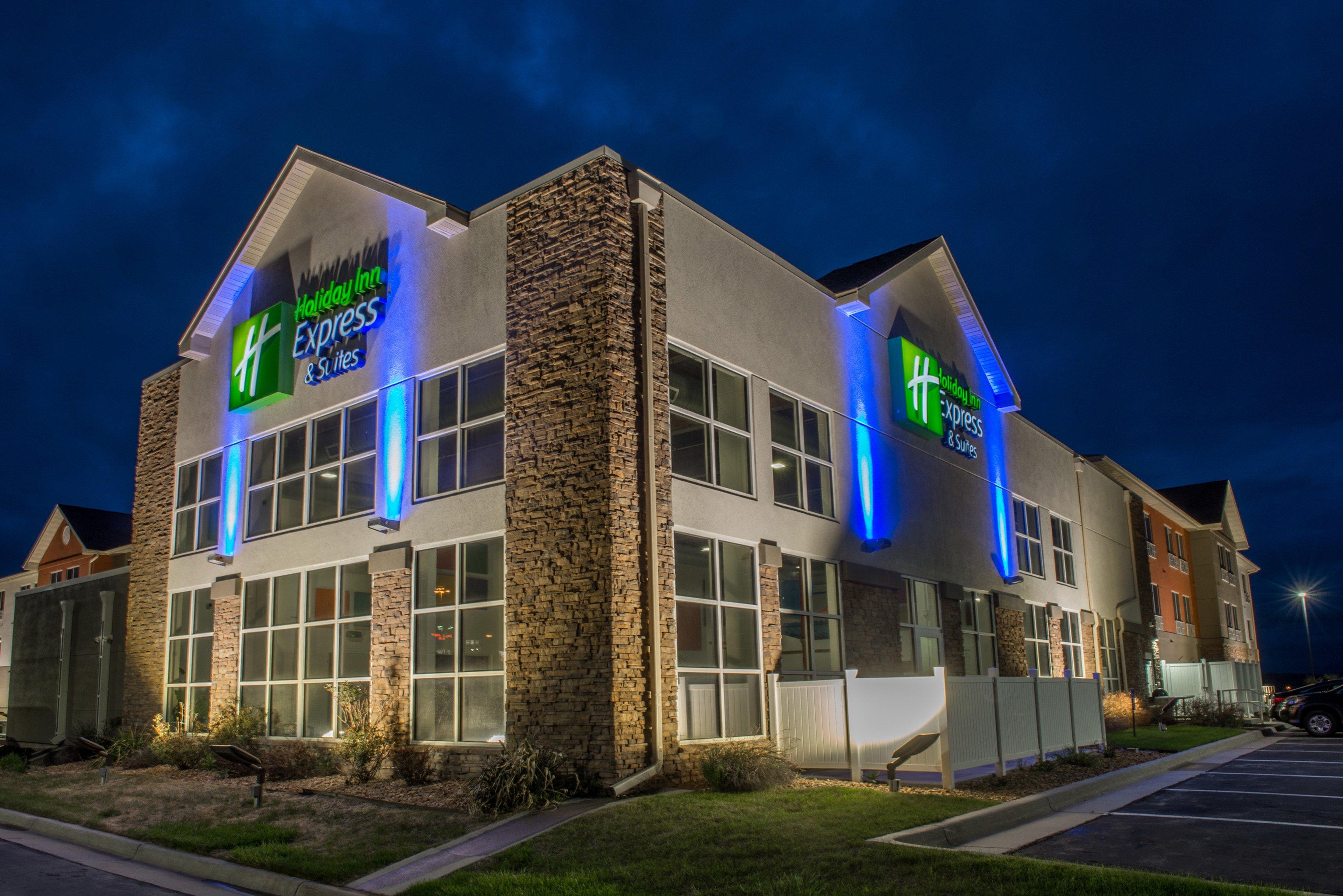 Holiday Inn Express & Suites Rapid City By Ihg Екстер'єр фото